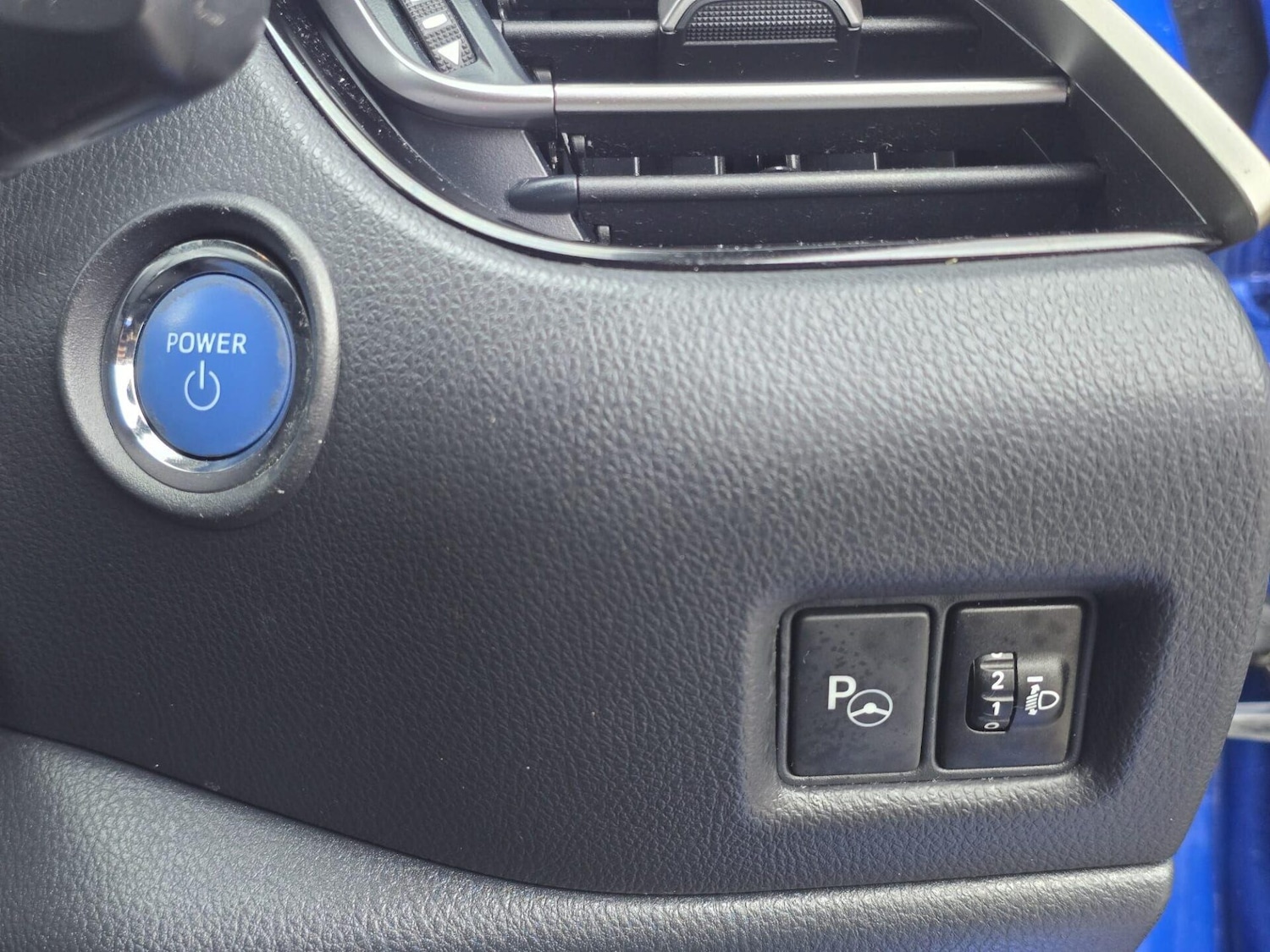 Used Toyota C-HR 2019 for sale - 77394039: Photo 27