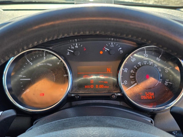 Used Peugeot 3008 2013 for sale - 76192857: Photo 36