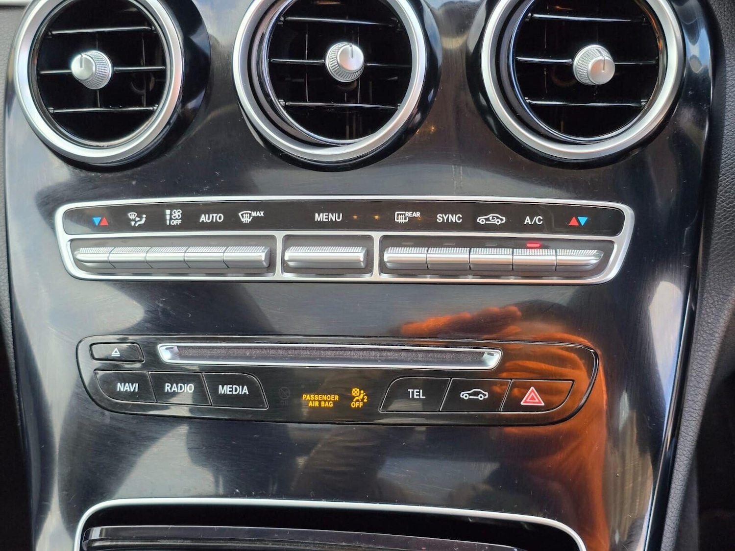 Used Mercedes-Benz C Class 2018 for sale - 76895883: Photo 34