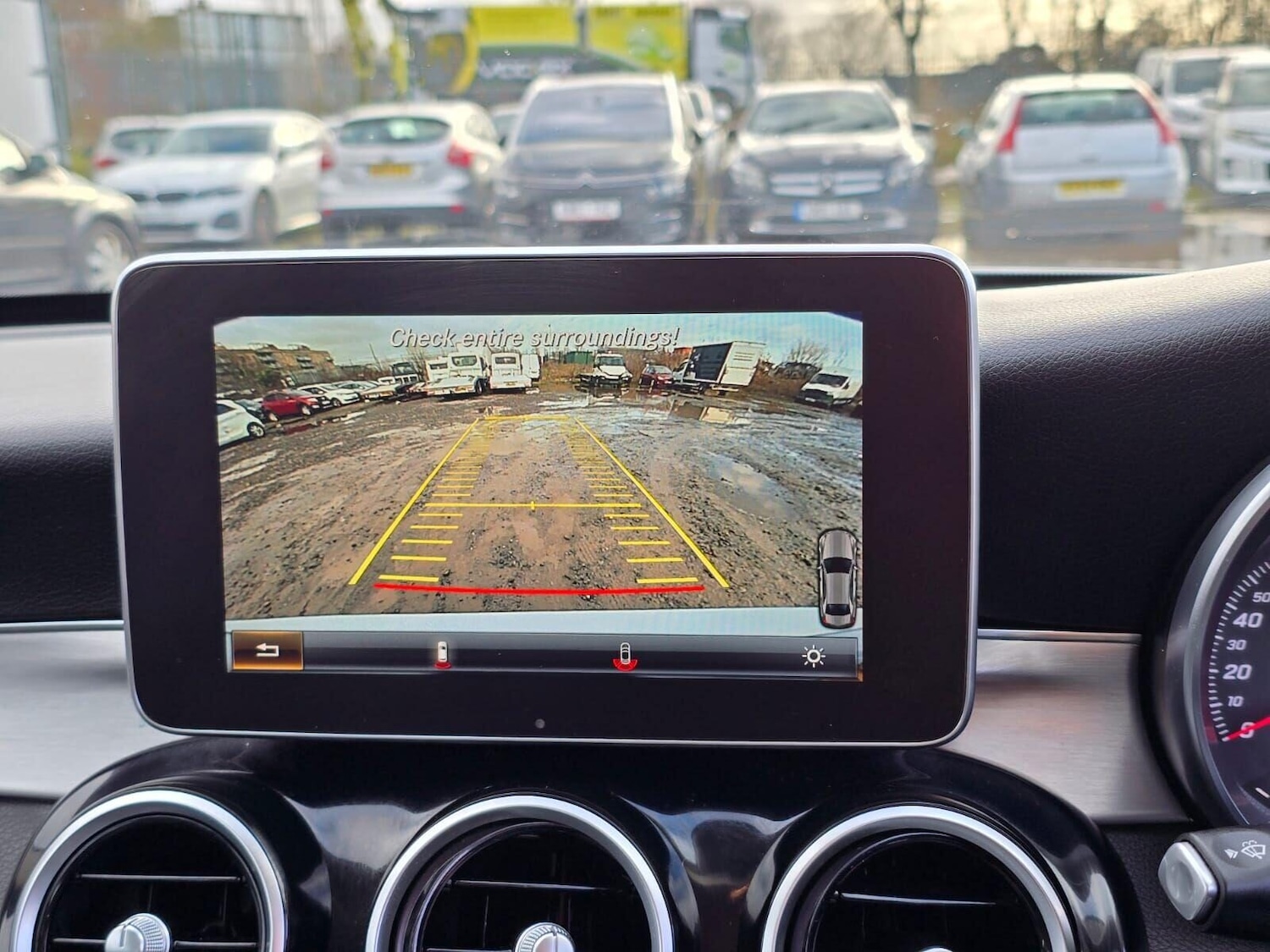 Used Mercedes-Benz C Class 2018 for sale - 76895883: Photo 38