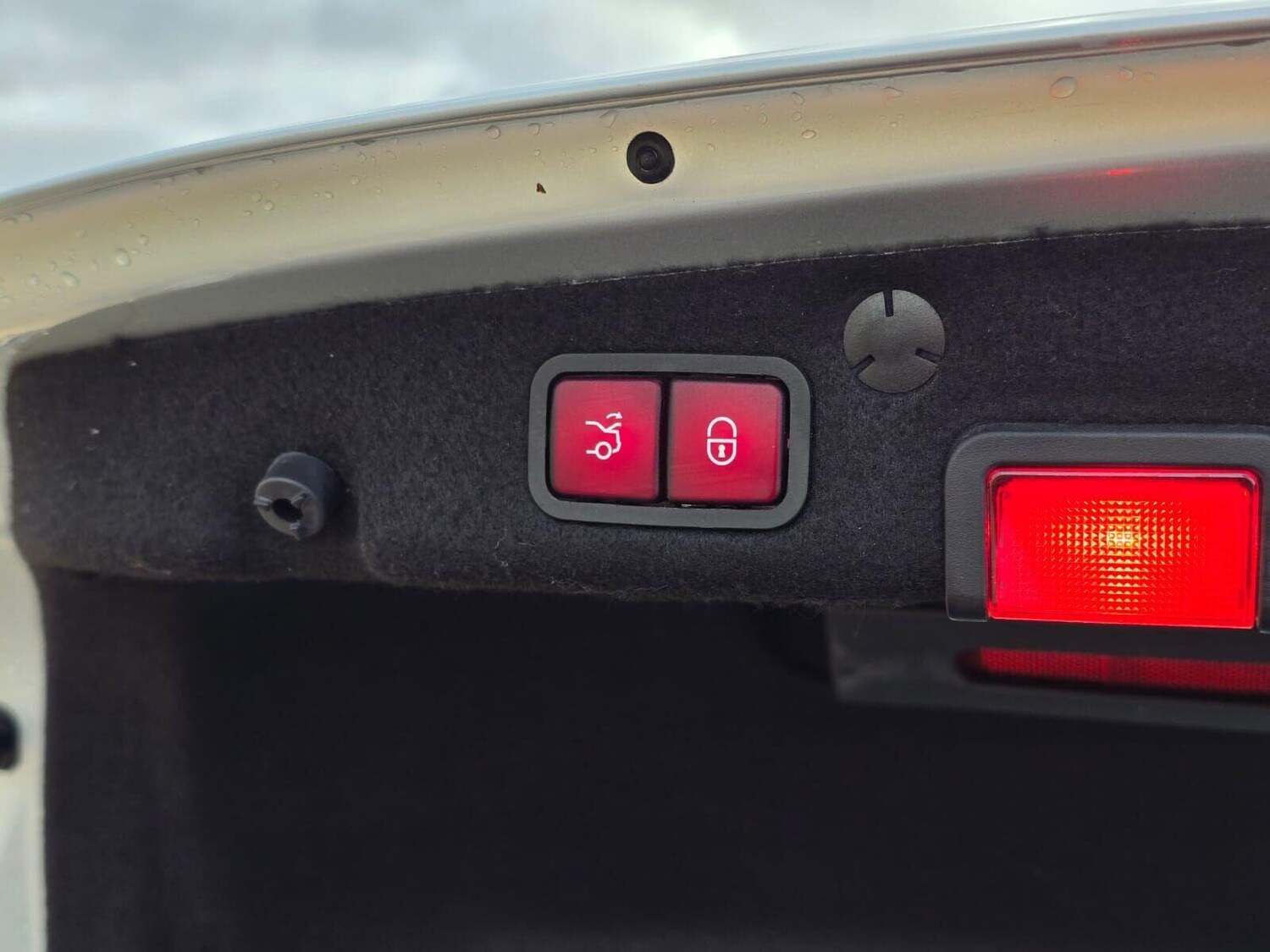 Used Mercedes-Benz C Class 2018 for sale - 76895883: Photo 62