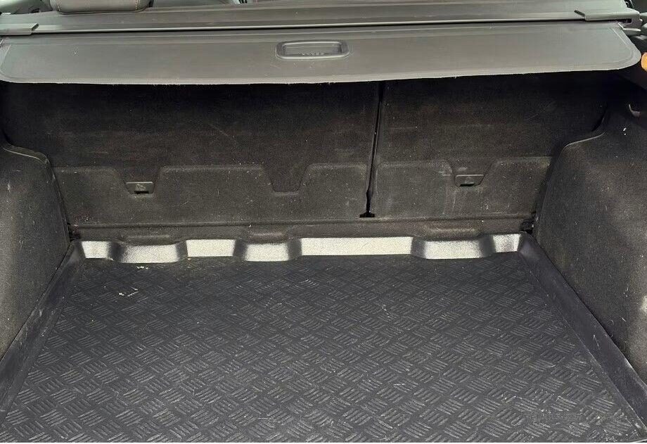 Used Ford Kuga 2017 for sale - 76391349: Photo 32