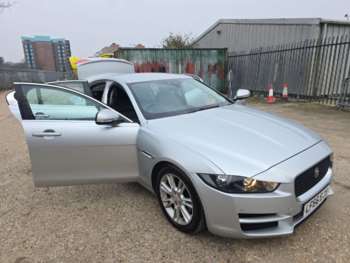 Used Jaguar XE 2016 for sale - 73931202: Photo