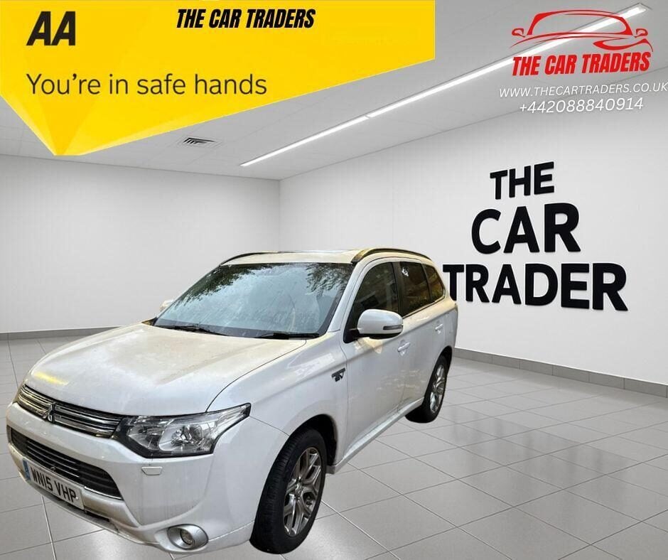 Used Mitsubishi Outlander 2015 for sale - 76444365: Photo 2
