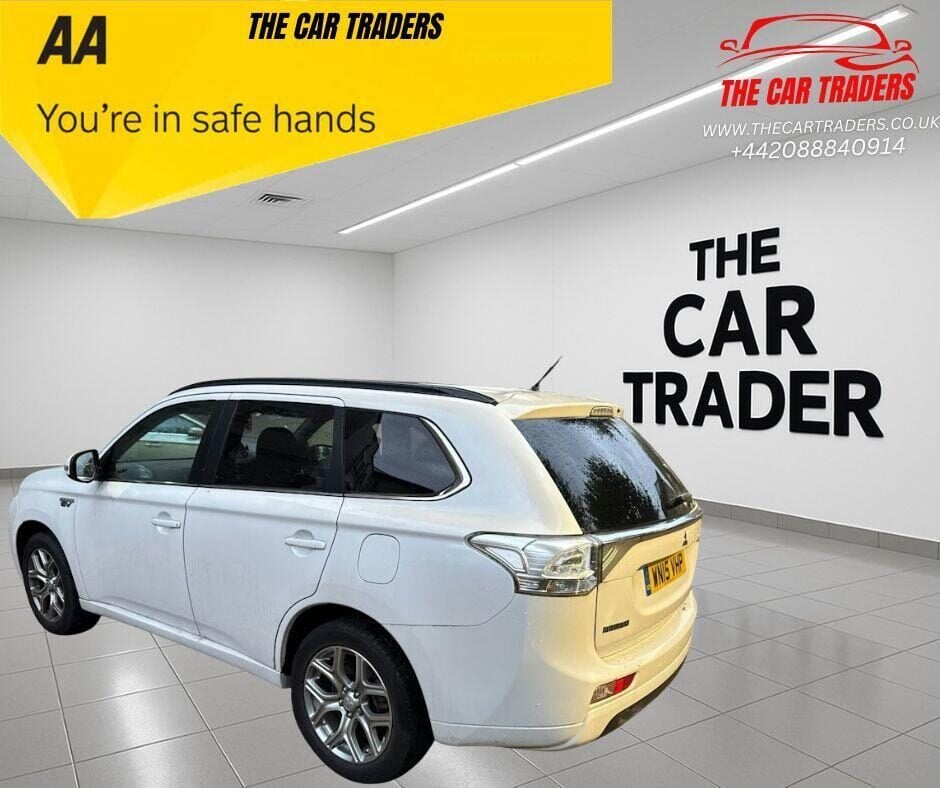 Used Mitsubishi Outlander 2015 for sale - 76444365: Photo 5