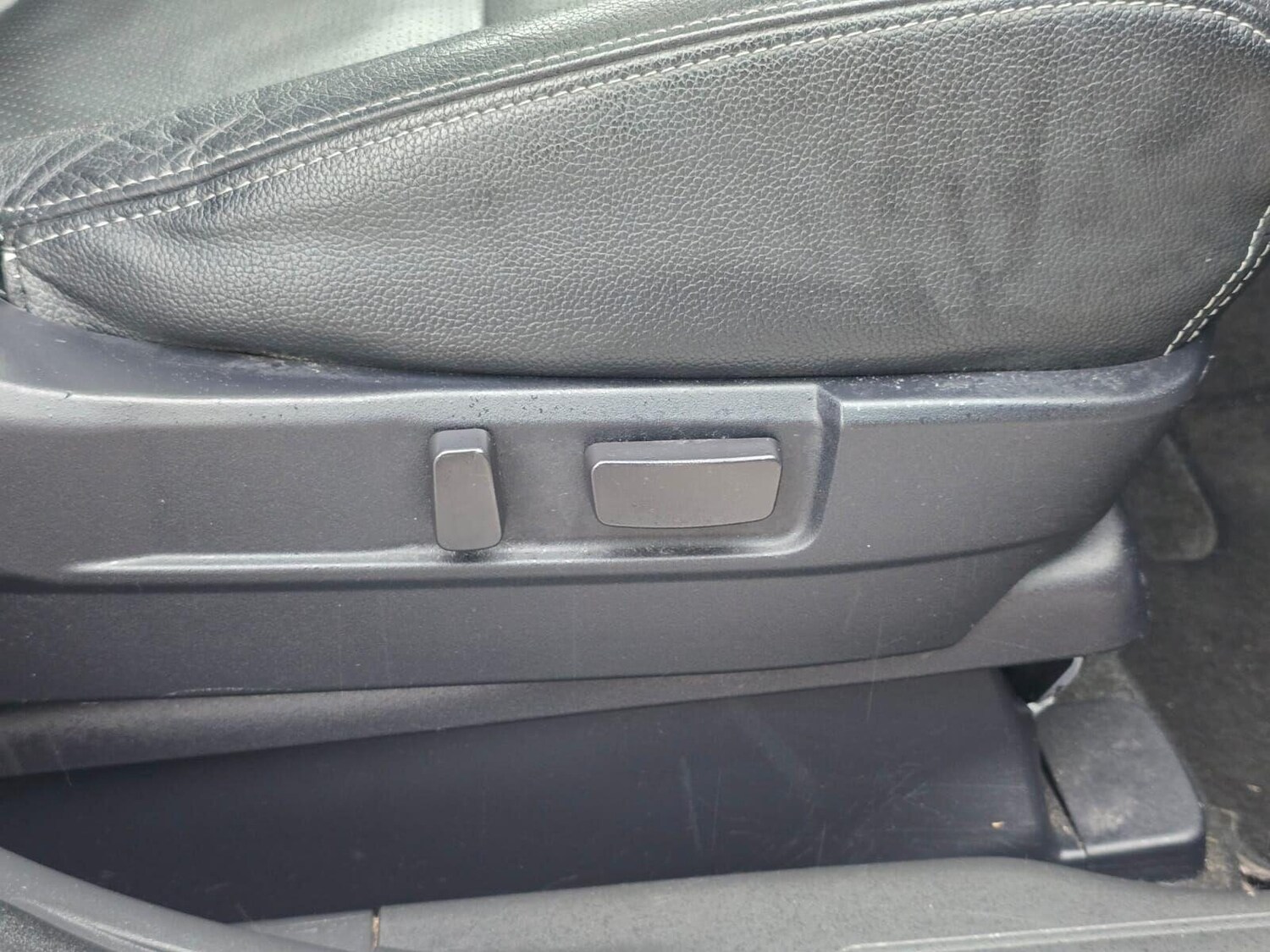 Used Mitsubishi Outlander 2015 for sale - 76444365: Photo 58