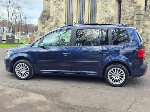 Used Volkswagen Touran 2012 for sale - 75425408: Photo 11