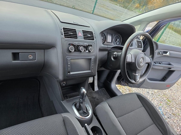 Used Volkswagen Touran 2012 for sale - 75425408: Photo 24
