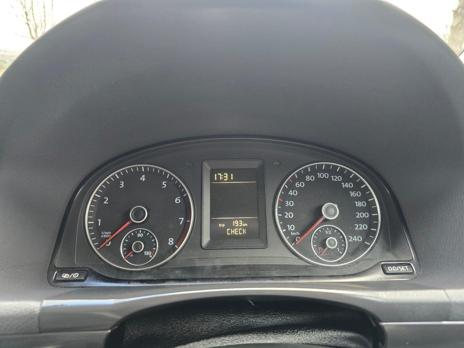 Vehicle 44