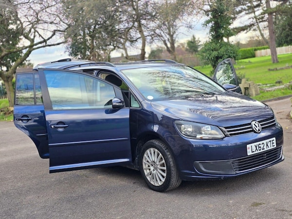 Used Volkswagen Touran 2012 for sale - 75425408: Photo 5