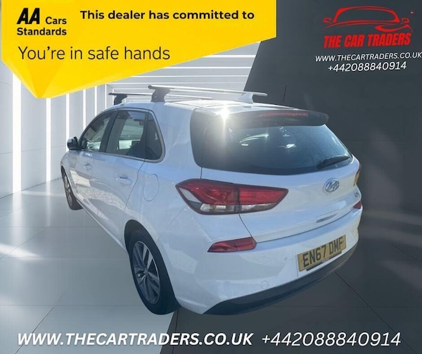 Used Hyundai i30 2018 for sale - 76057475: Photo 3