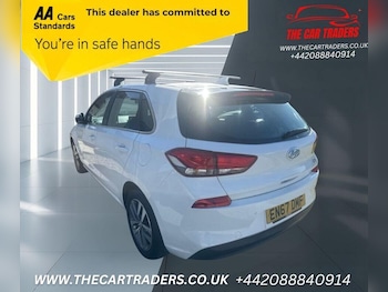 Used Hyundai i30 2018 for sale - 76057475: Photo 3