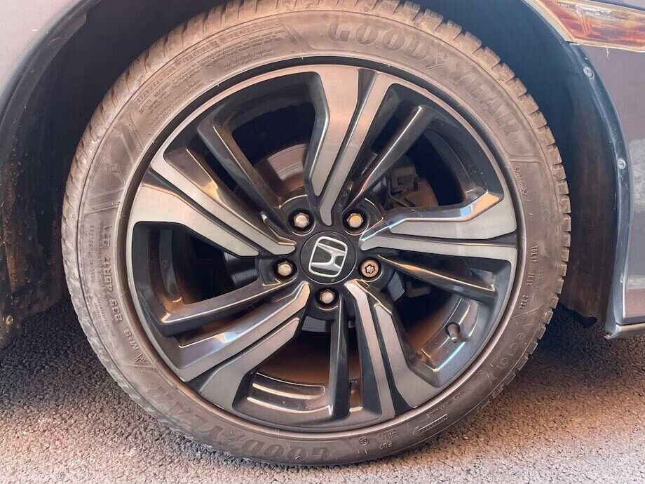 Used Honda Civic 2018 for sale - 76706015: Photo 8