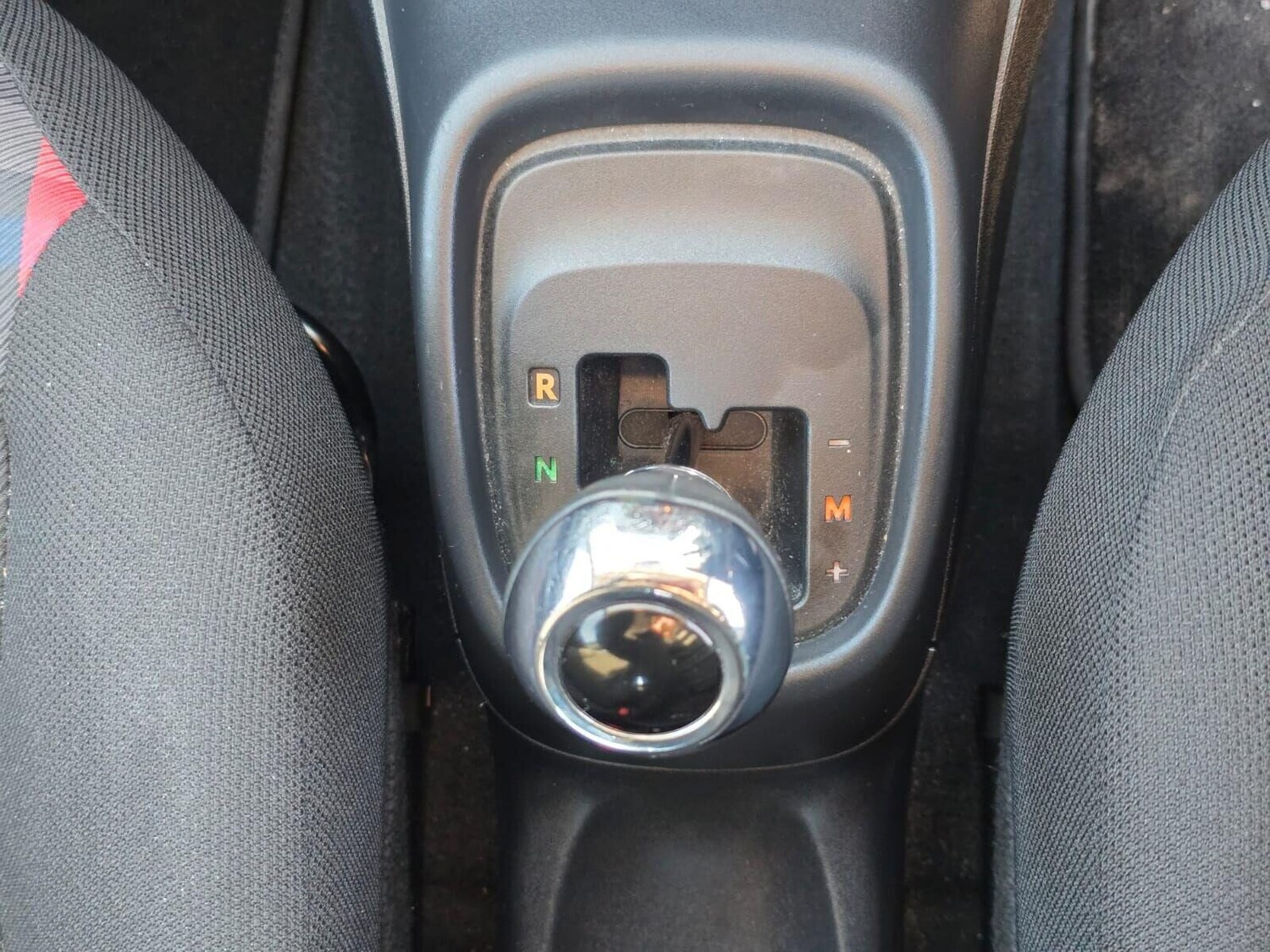 Used Peugeot 108 2015 for sale - 76783136: Photo 29