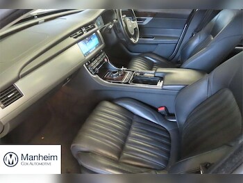 Used Jaguar XF 2016 for sale - 79173263: Photo