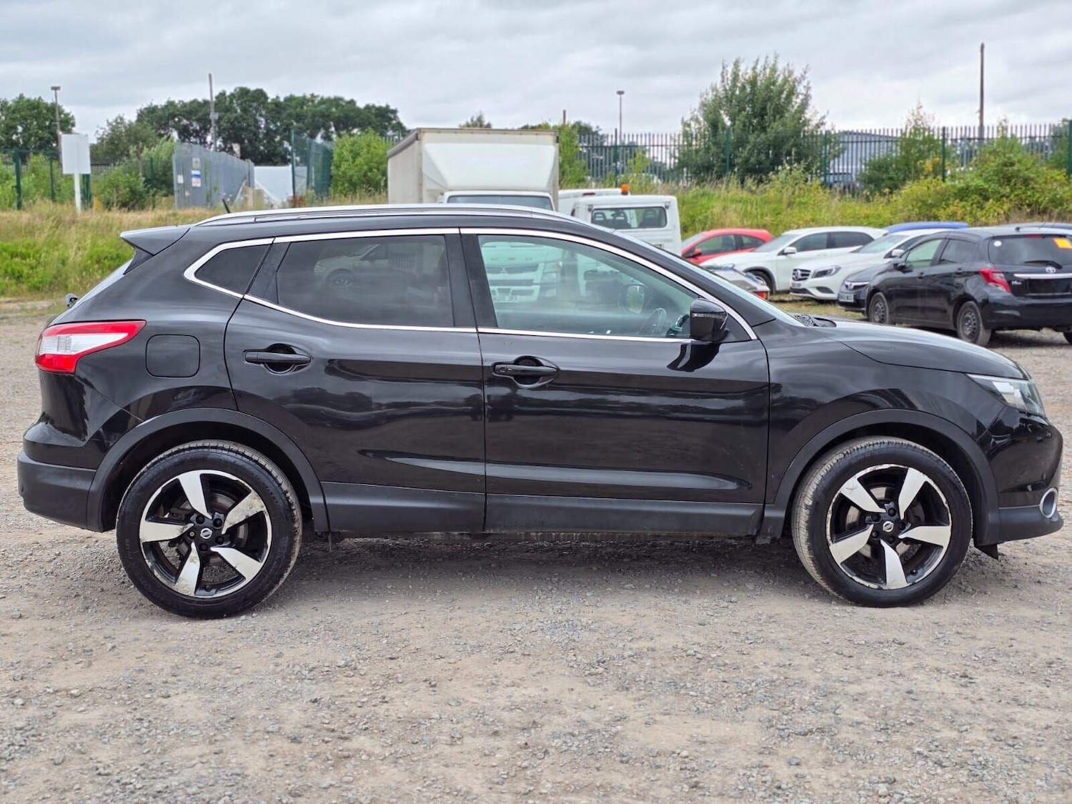Used Nissan Qashqai 2016 for sale - 75975010: Photo 12