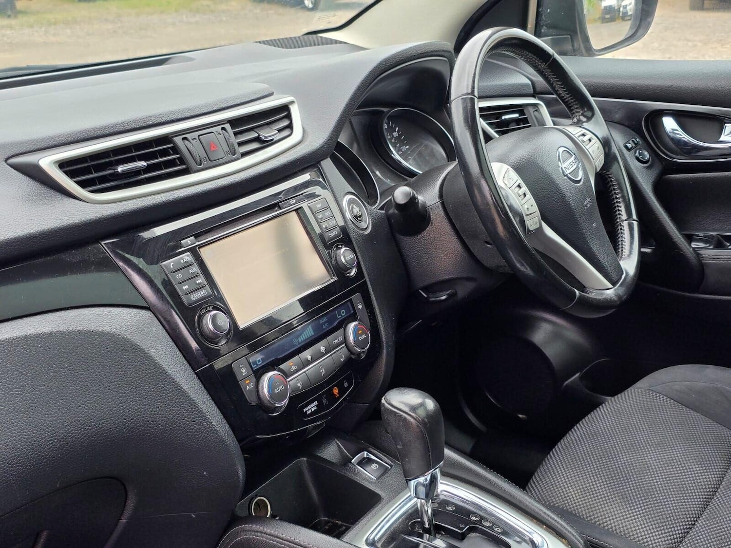 Used Nissan Qashqai 2016 for sale - 75975010: Photo 18