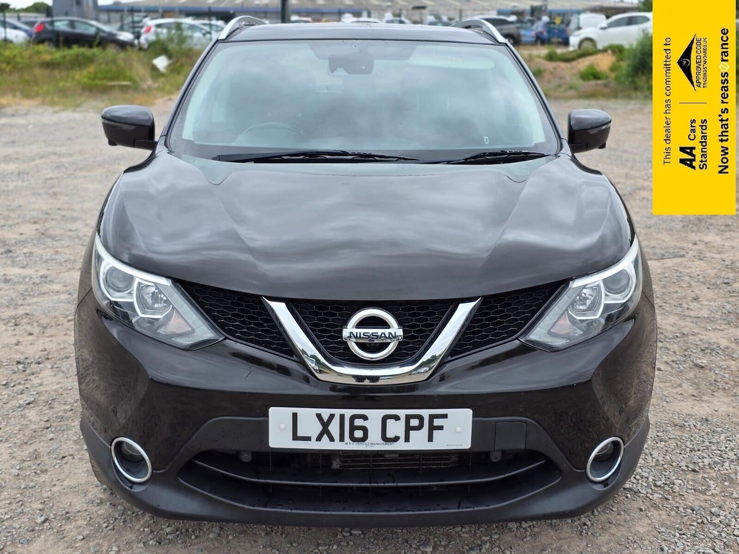 Used Nissan Qashqai 2016 for sale - 75975010: Photo 2