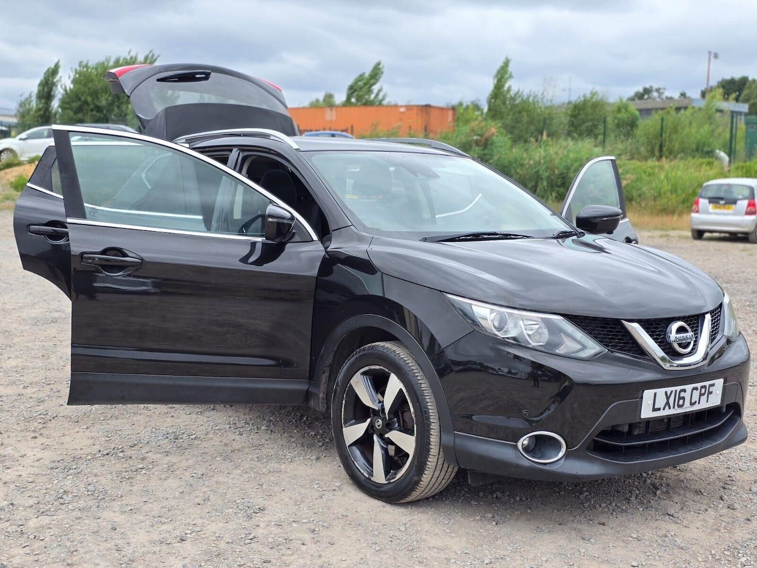 Used Nissan Qashqai 2016 for sale - 75975010: Photo 5