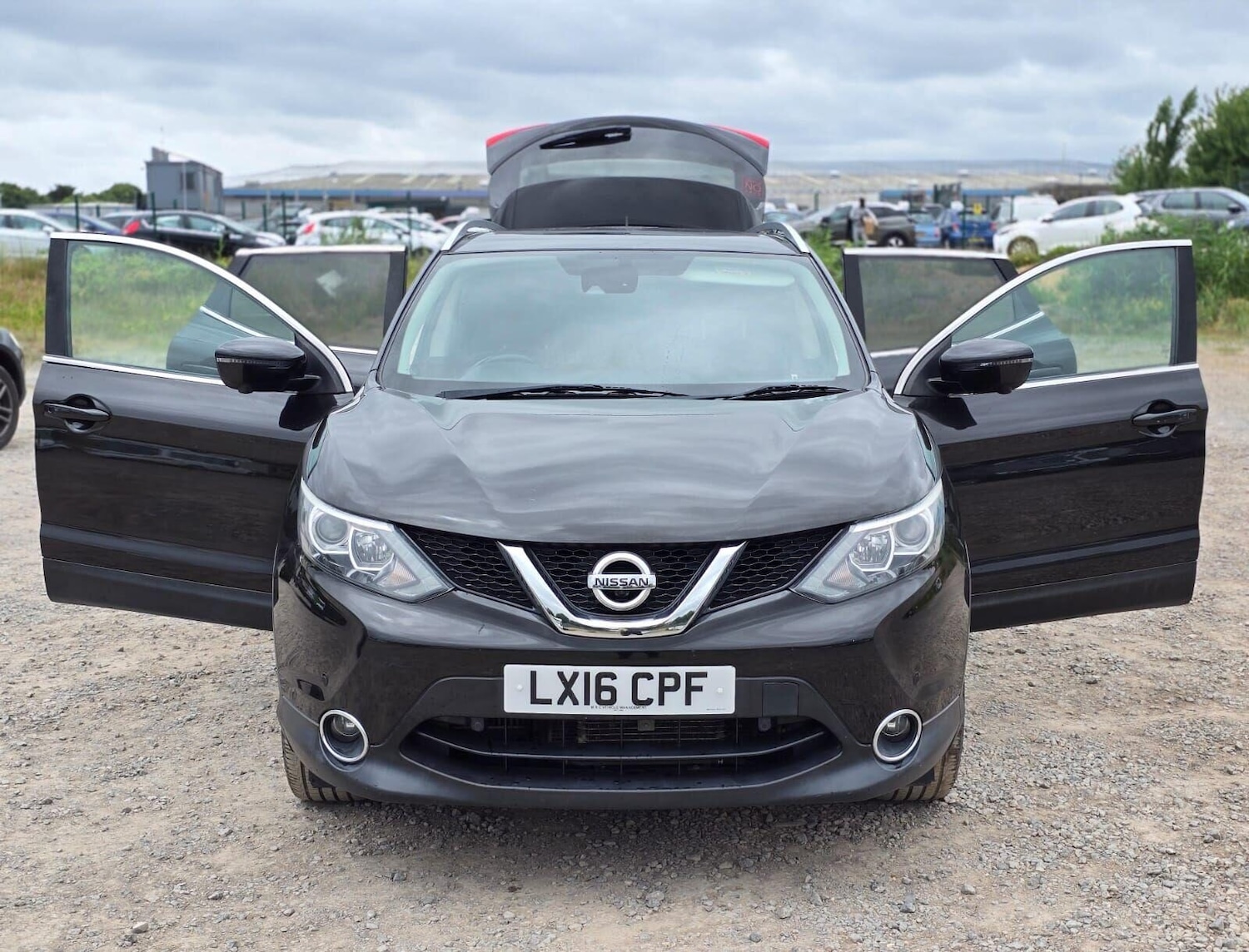 Used Nissan Qashqai 2016 for sale - 75975010: Photo 6