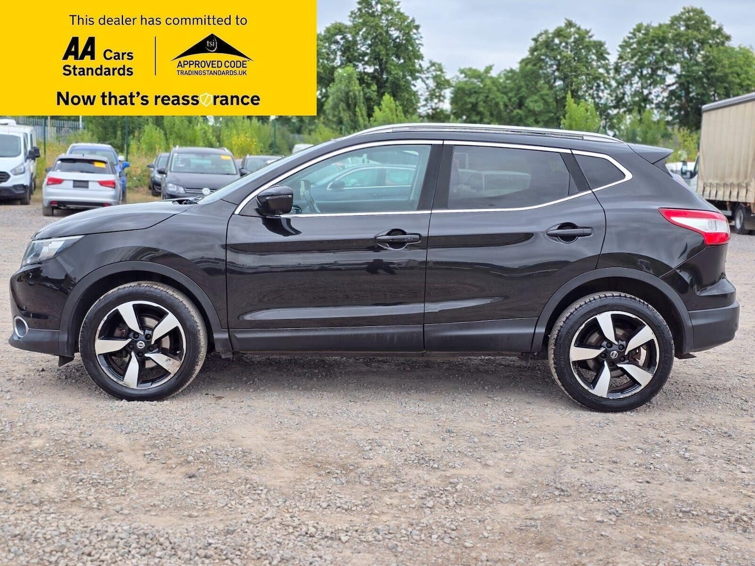 Used Nissan Qashqai 2016 for sale - 75975010: Photo 9