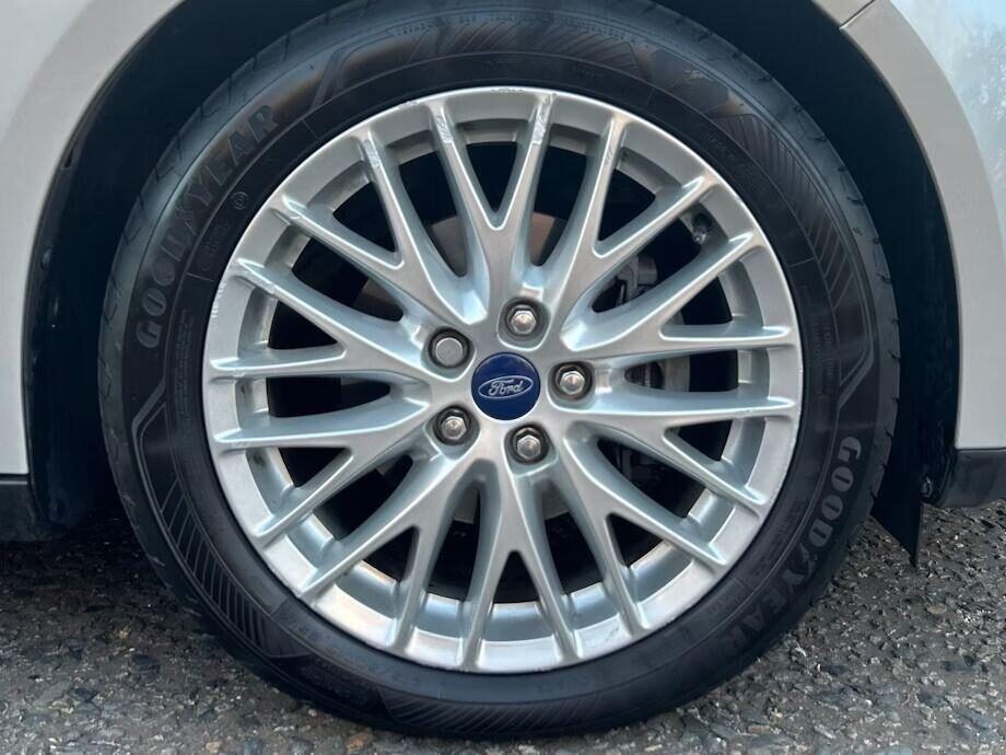 Used Ford Focus 2014 for sale - 76403328: Photo 10