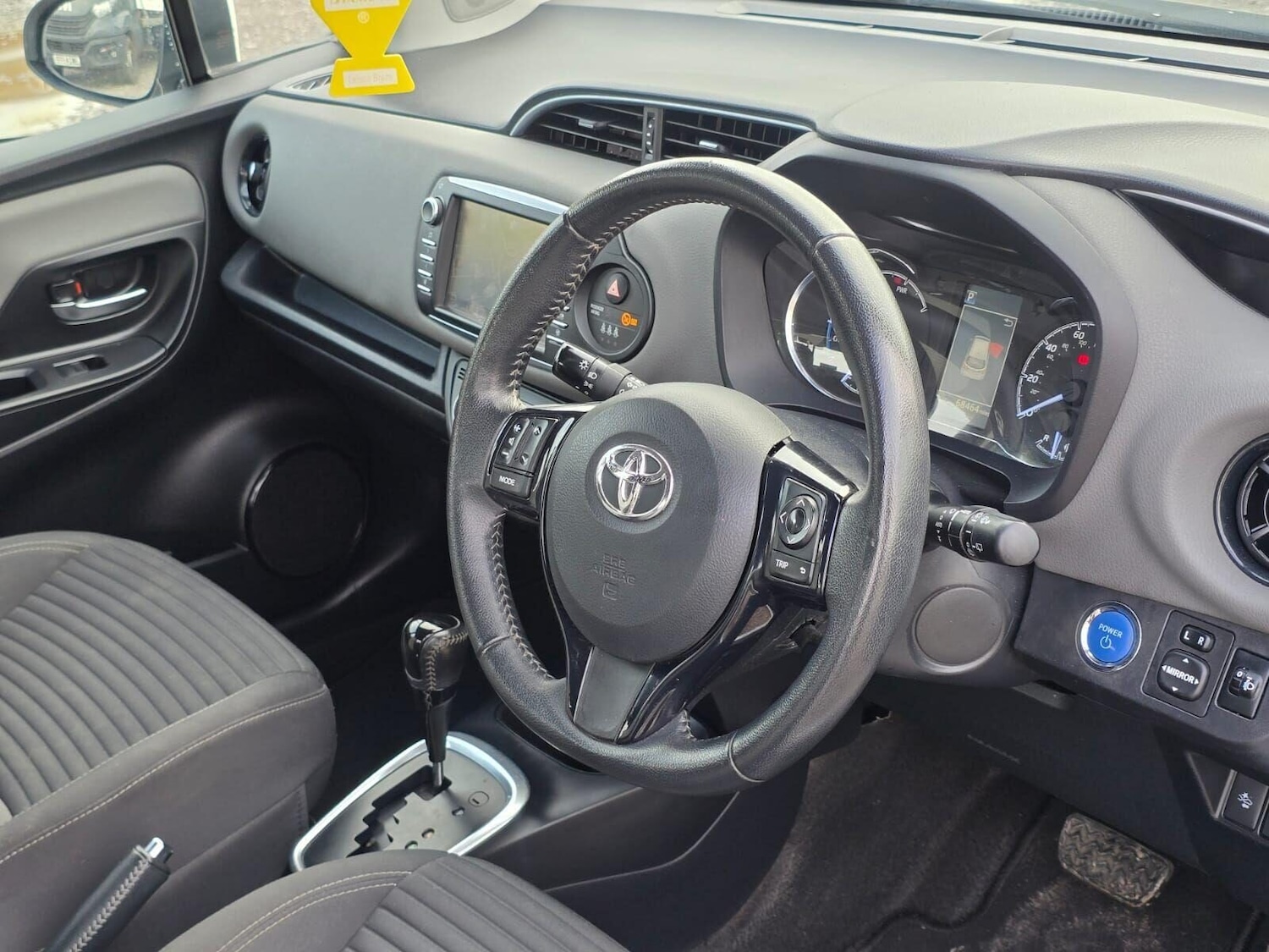 Used Toyota Yaris 2018 for sale - 76324057: Photo 19