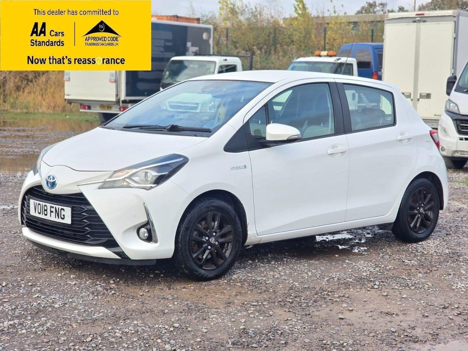 Used Toyota Yaris 2018 for sale - 76324057: Photo 3