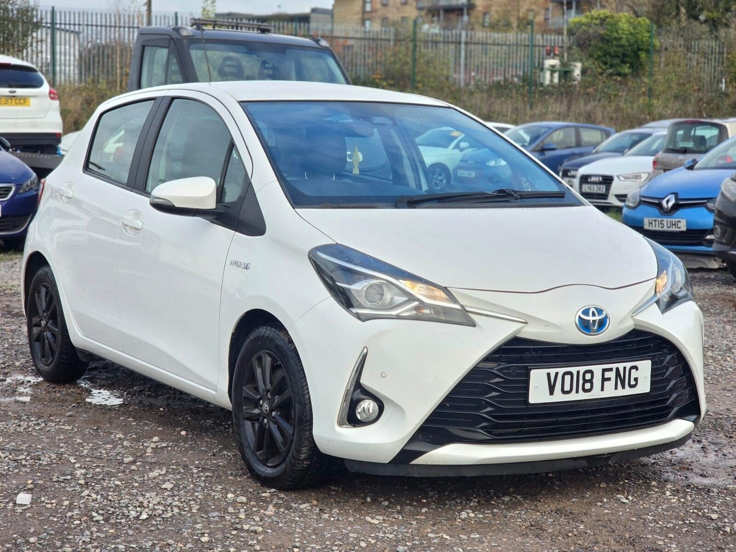 Used Toyota Yaris 2018 for sale - 76324057: Photo 5