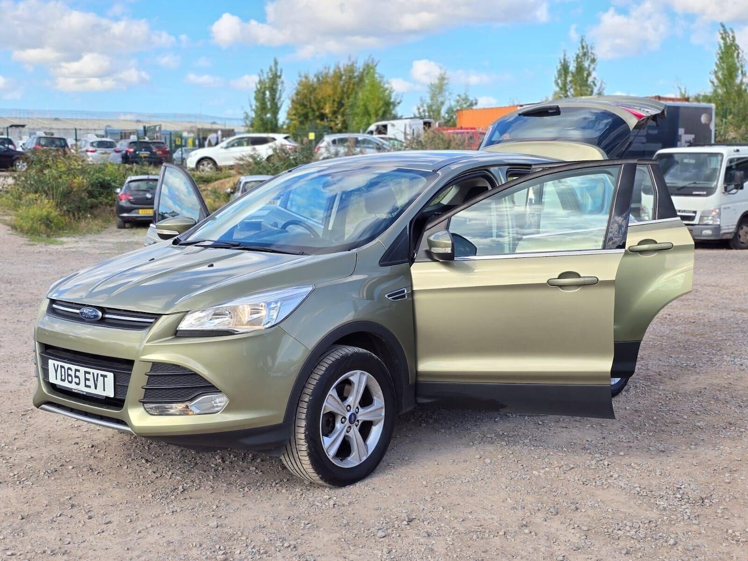 Used Ford Kuga 2015 for sale - 75987399: Photo 10