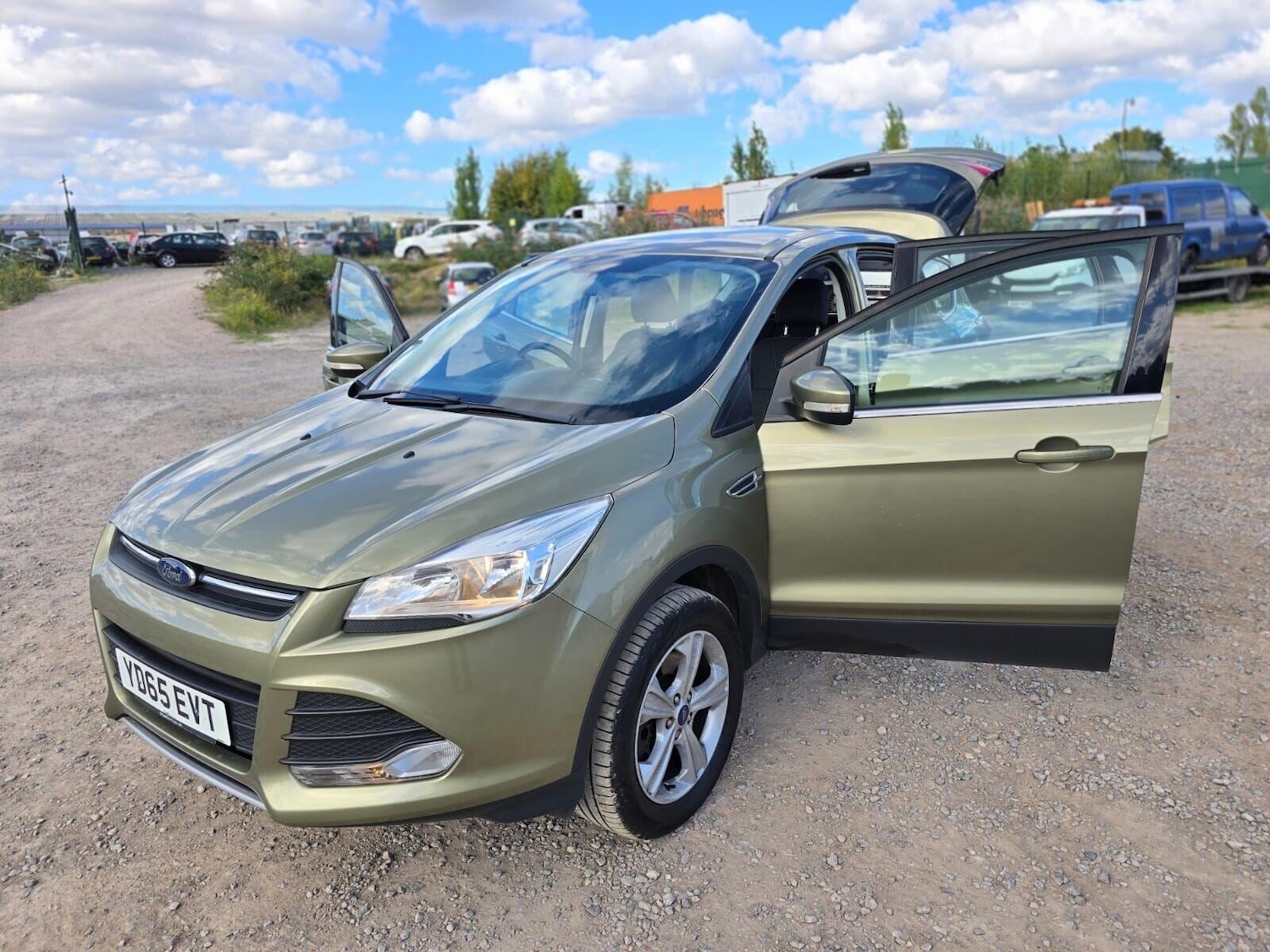 Used Ford Kuga 2015 for sale - 75987399: Photo 11