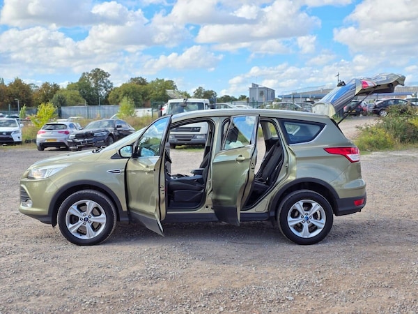 Used Ford Kuga 2015 for sale - 75987399: Photo 14