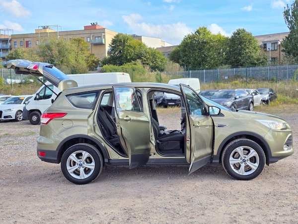 Used Ford Kuga 2015 for sale - 75987399: Photo 17