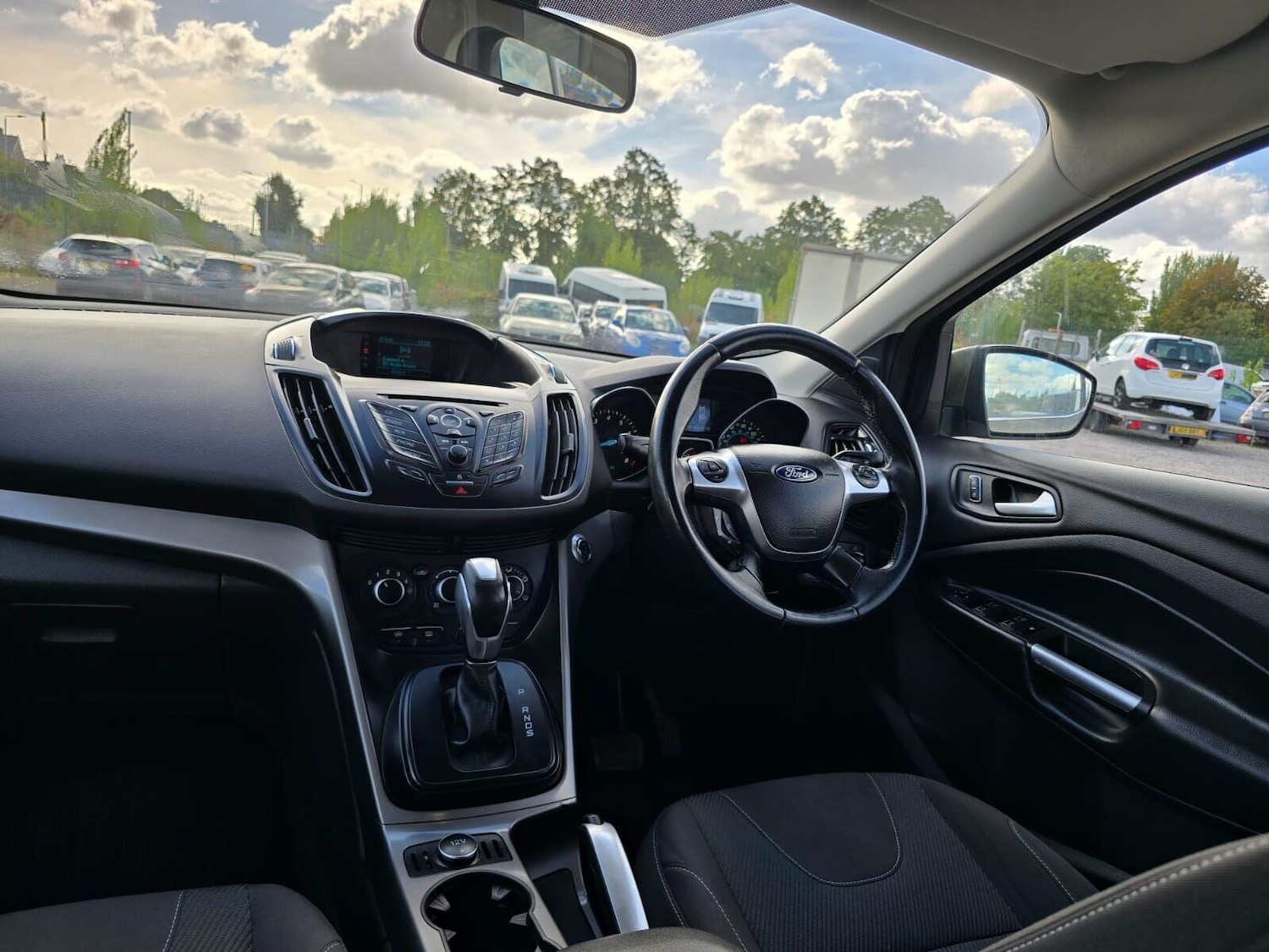 Used Ford Kuga 2015 for sale - 75987399: Photo 26