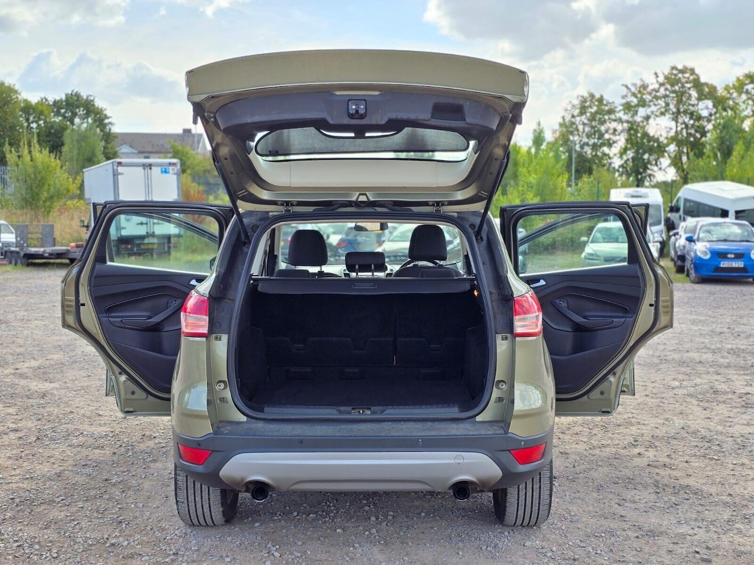 Used Ford Kuga 2015 for sale - 75987399: Photo 39