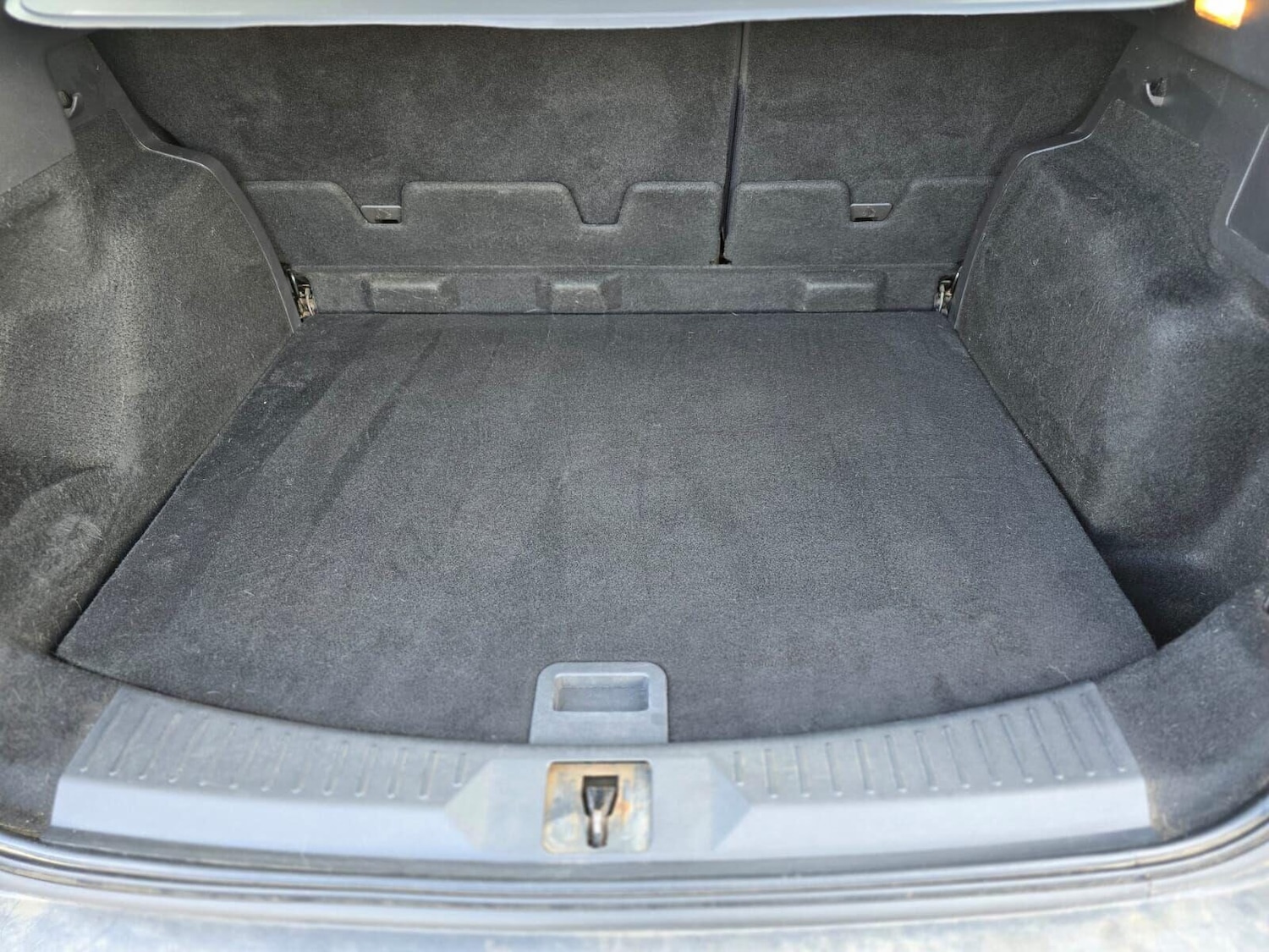 Used Ford Kuga 2015 for sale - 75987399: Photo 40