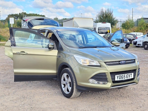 Used Ford Kuga 2015 for sale - 75987399: Photo 6