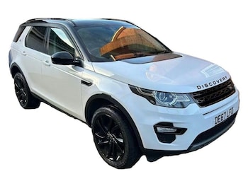 Used Land Rover Discovery Sport 2017 for sale - 77349992: Photo