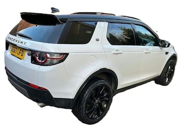 Used Land Rover Discovery Sport 2017 for sale - 77349992: Photo