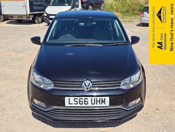 Used Volkswagen Polo 2016 for sale - 75453565: Photo