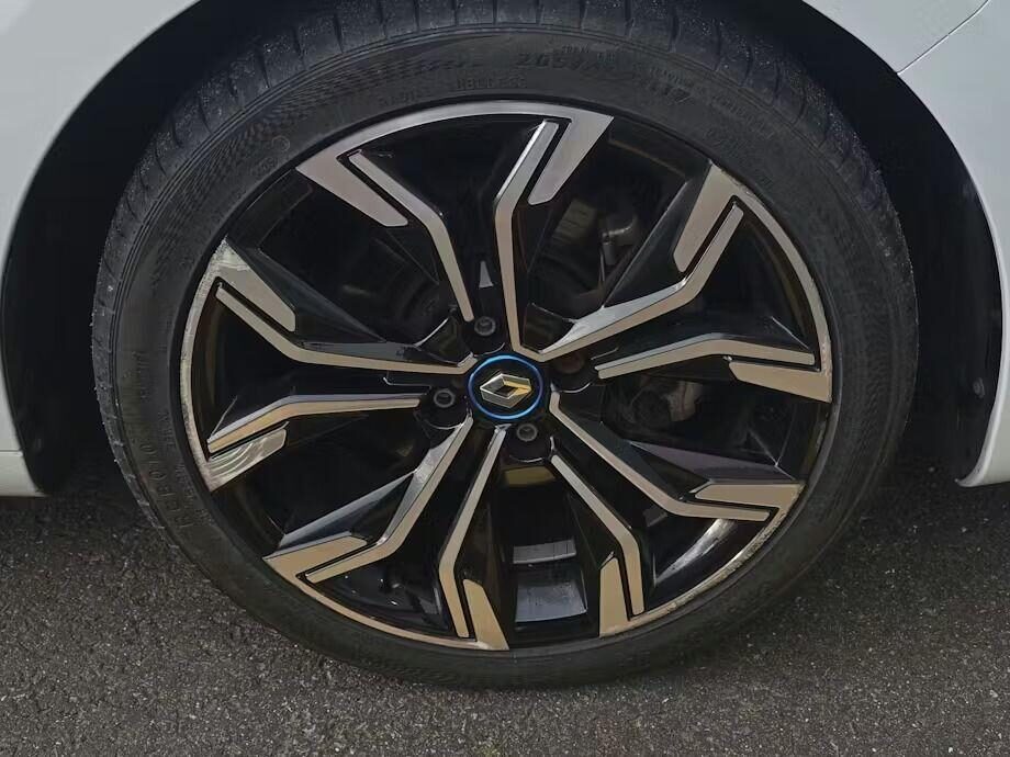 Used Renault Clio 2021 for sale - 77931018: Photo 8