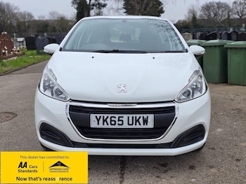 Used Peugeot 208 2015 for sale - 75426700: Photo