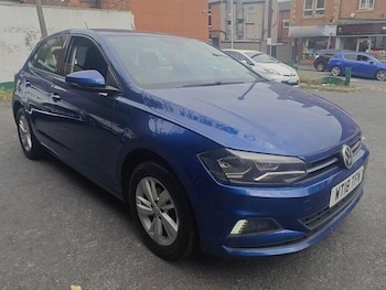 Volkswagen - Polo