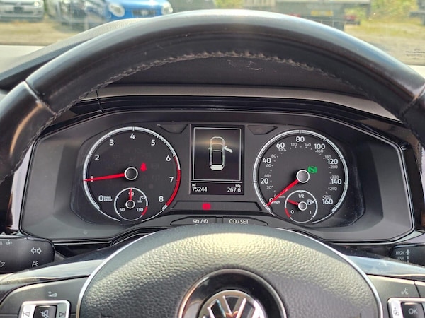 Used Volkswagen Polo 2018 for sale - 75667245: Photo 31