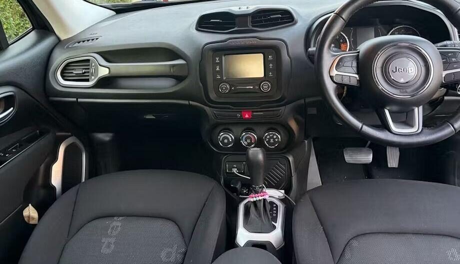 Used Jeep Renegade 2017 for sale - 77983664: Photo 5