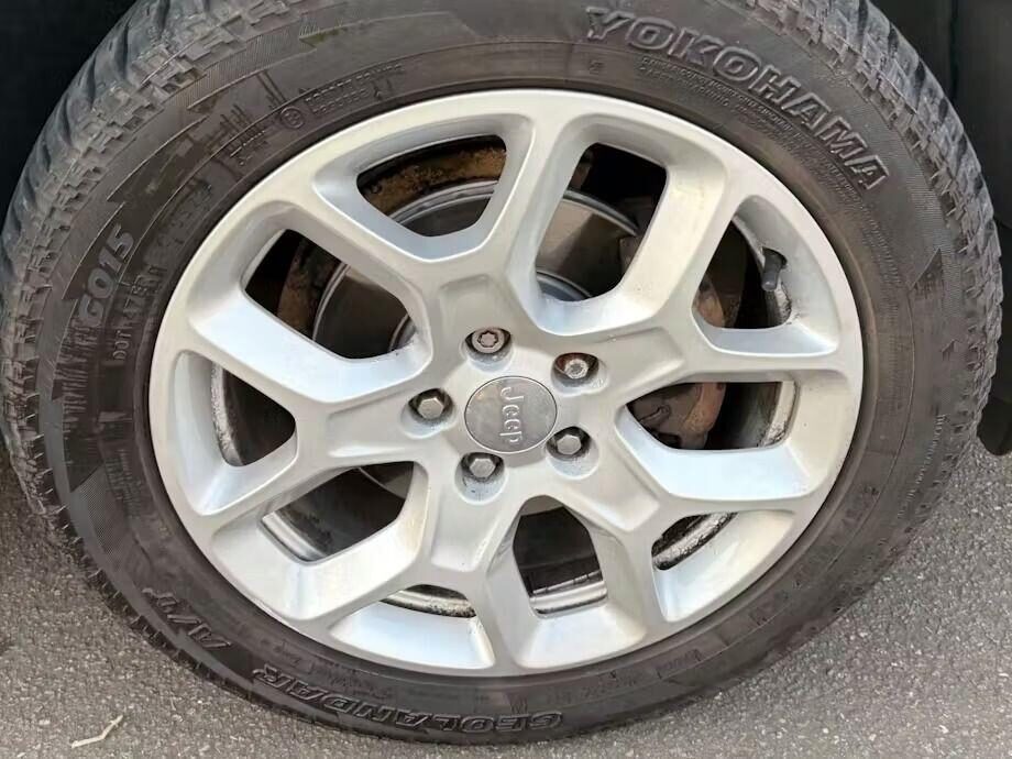 Used Jeep Renegade 2017 for sale - 77983664: Photo 9