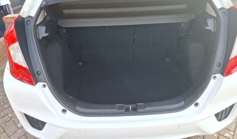 Used Honda Jazz 2017 for sale - 77983663: Photo 10