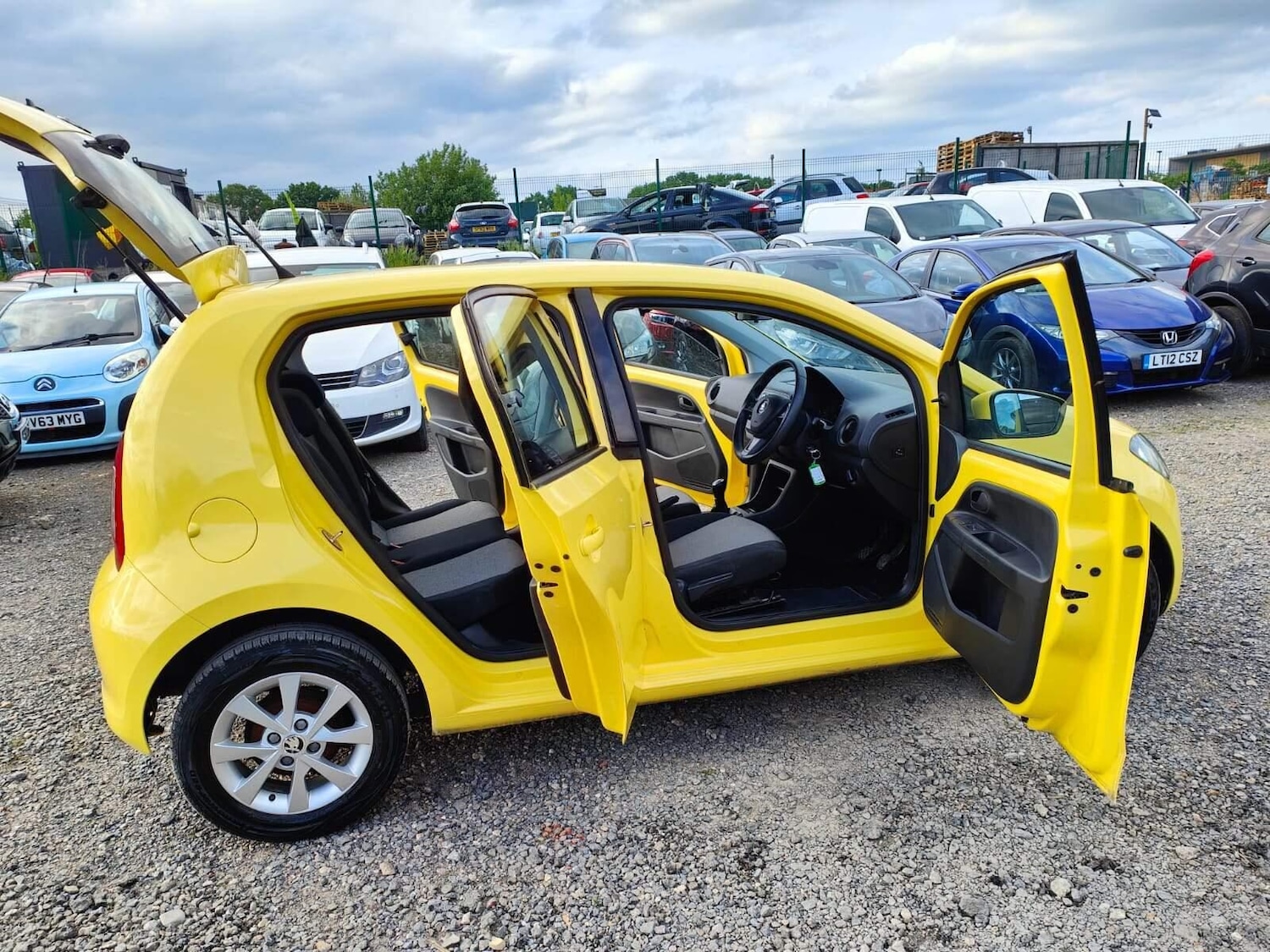 Vehicle 33