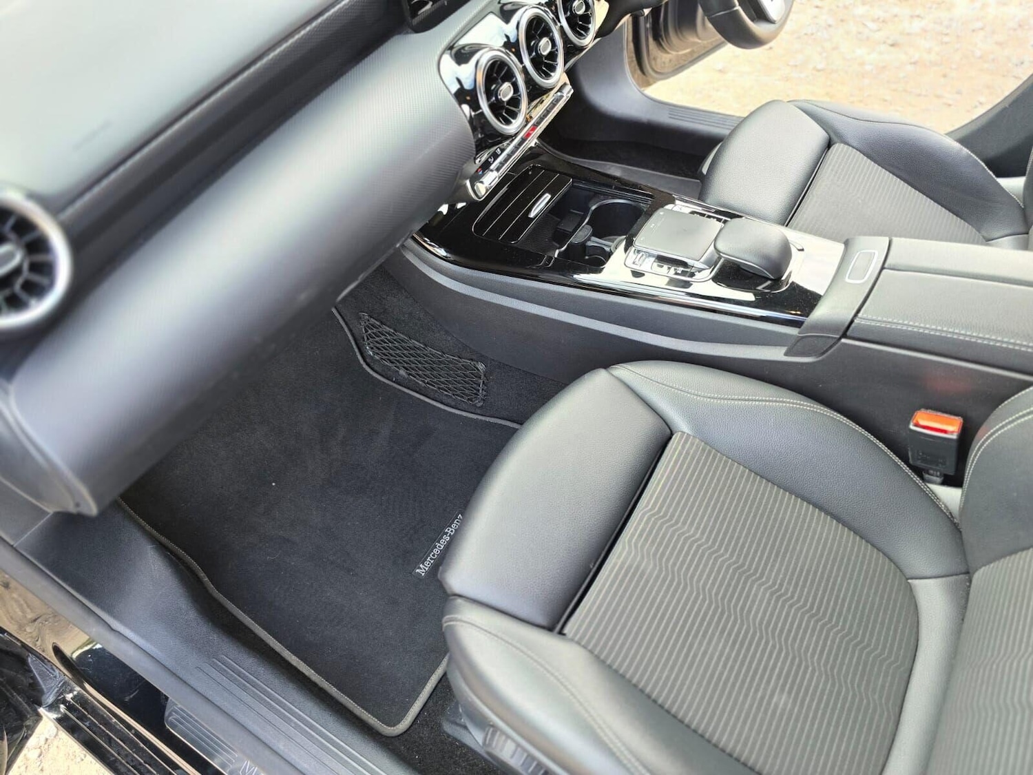 Used Mercedes-Benz A-Class 2018 for sale - 75862165: Photo 43