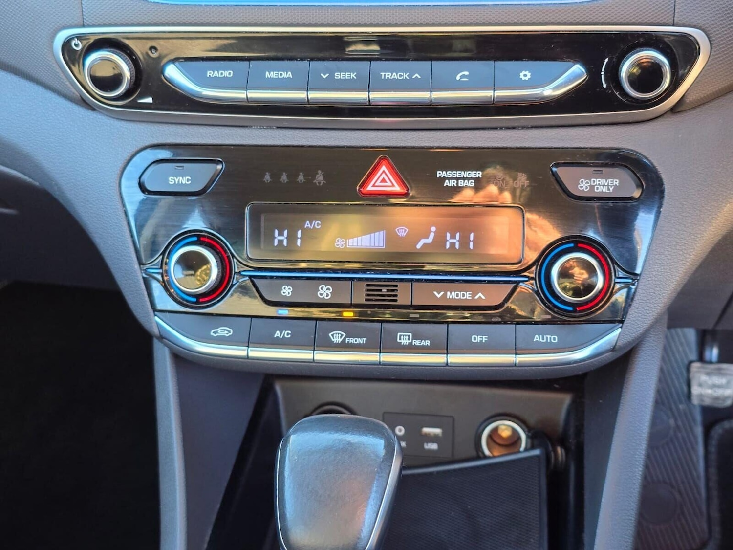 Used Hyundai IONIQ 2018 for sale - 76922778: Photo 37